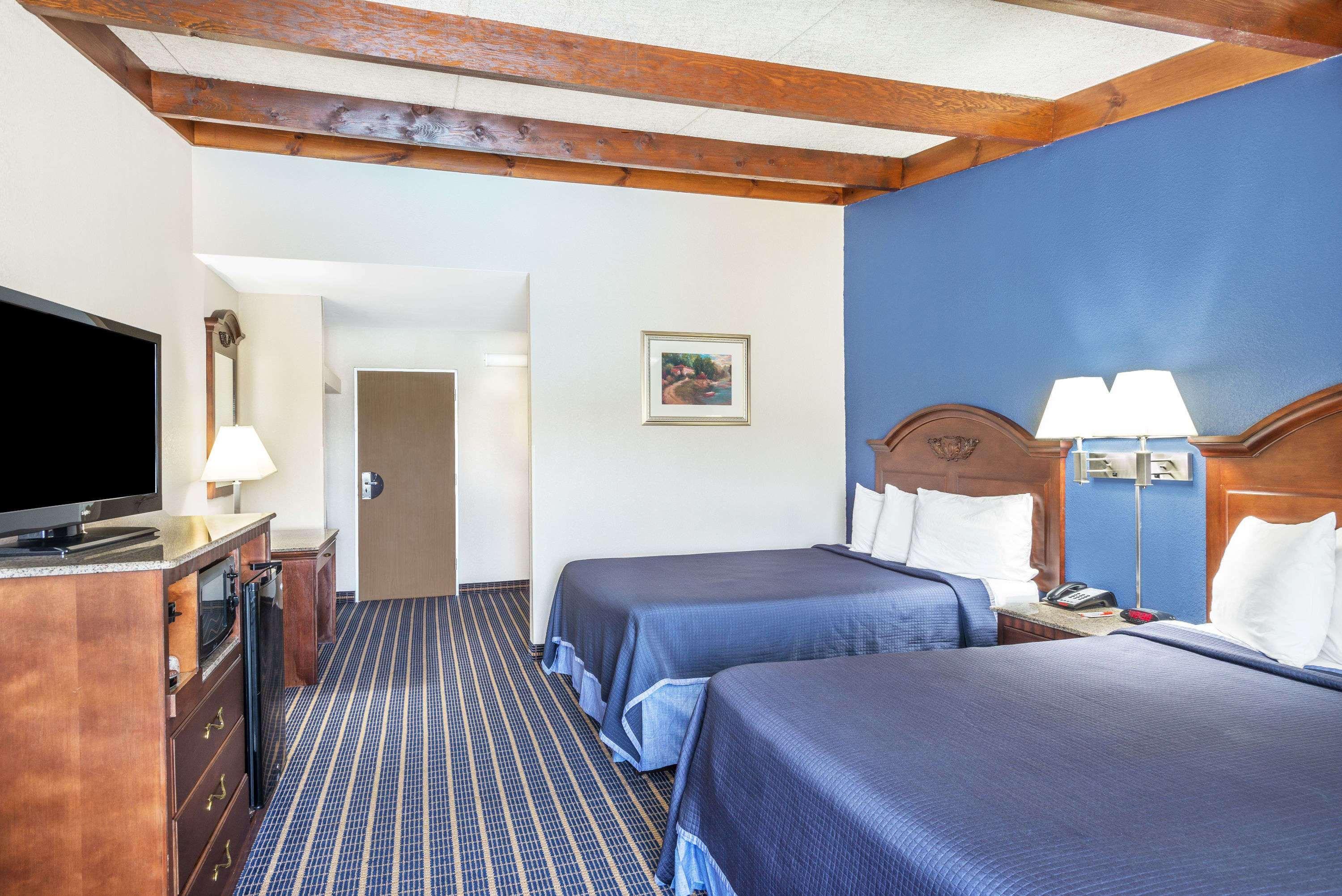 Howard Johnson By Wyndham Bangor Esterno foto