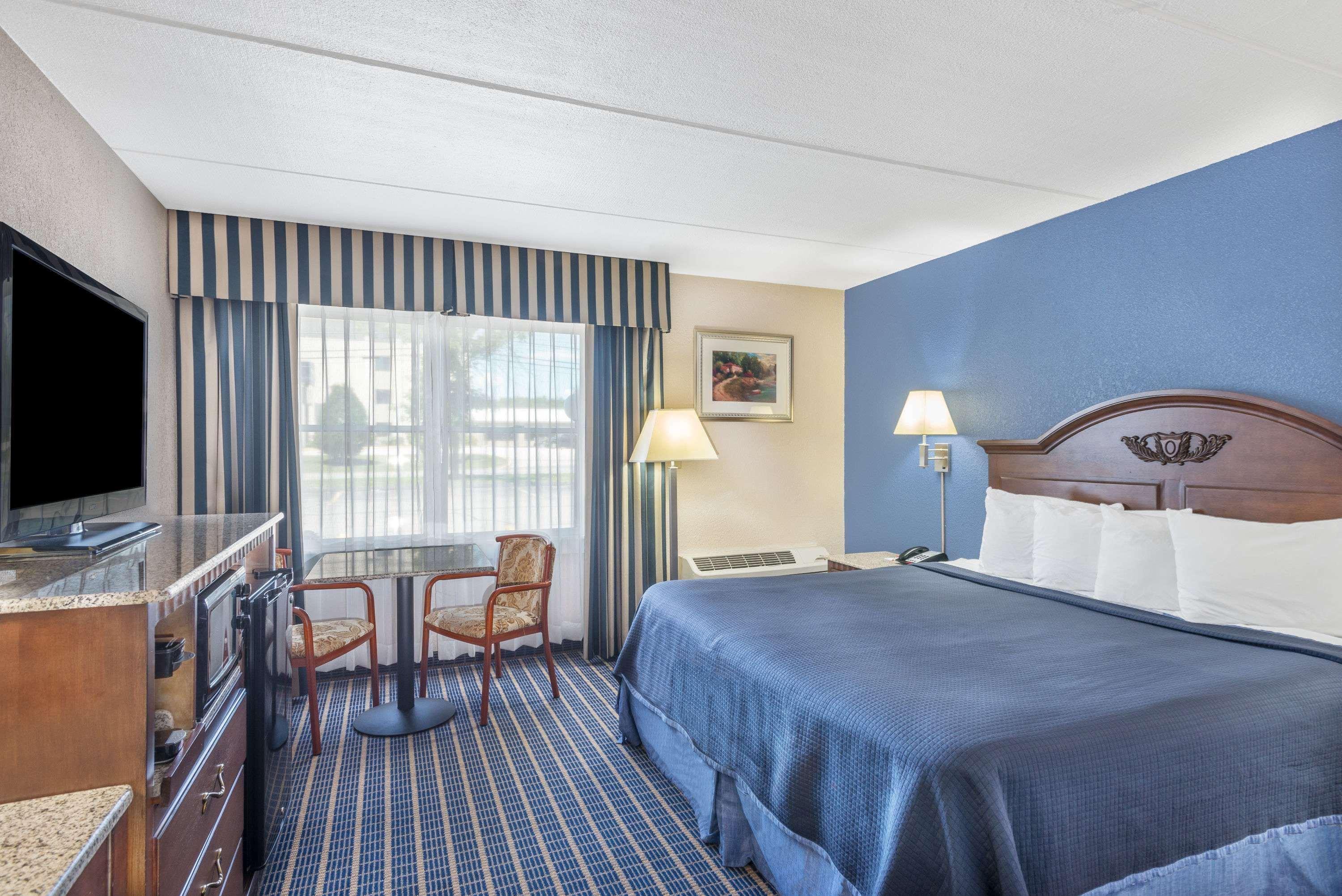 Howard Johnson By Wyndham Bangor Esterno foto