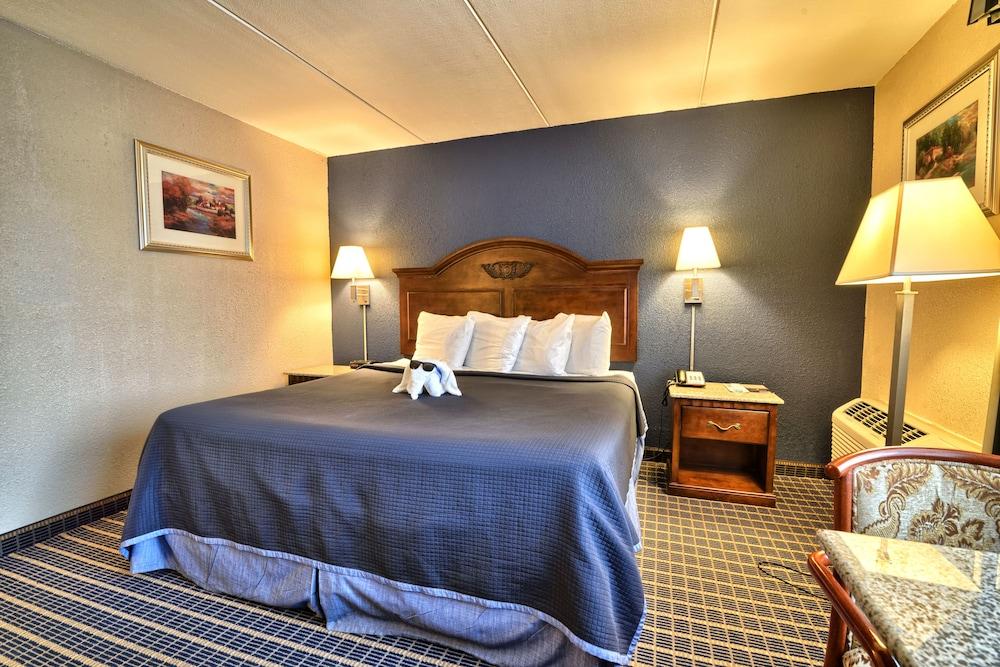 Howard Johnson By Wyndham Bangor Esterno foto