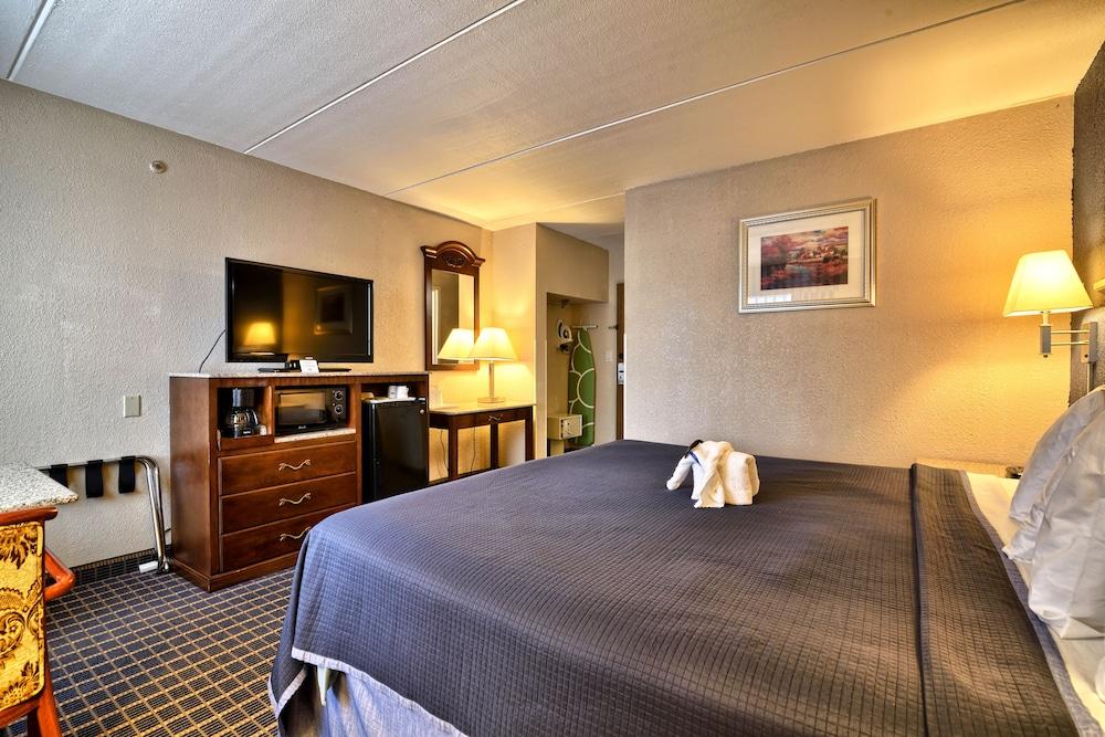 Howard Johnson By Wyndham Bangor Esterno foto