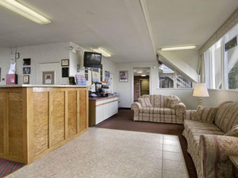 Howard Johnson By Wyndham Bangor Esterno foto